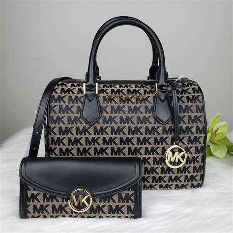 michael kors purse and wallet set sale|michael kors purse cost.